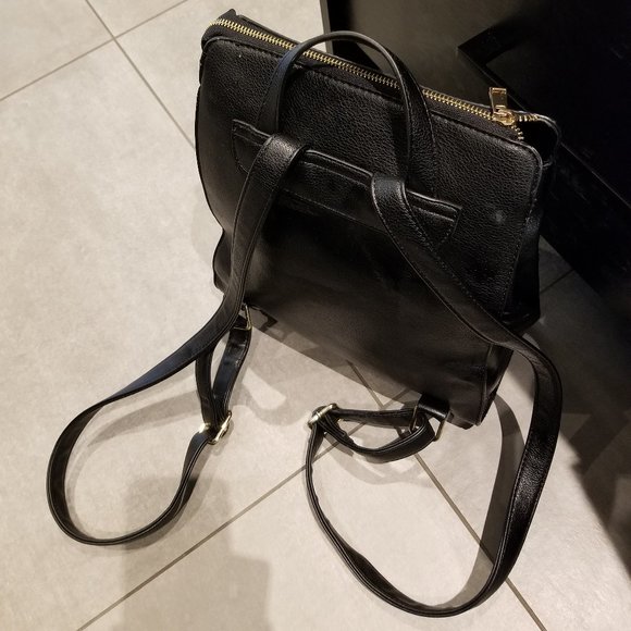 Aldo Black Vegan Leather Backpack with detachable Wallet/coinpurse - Picture 2 of 6